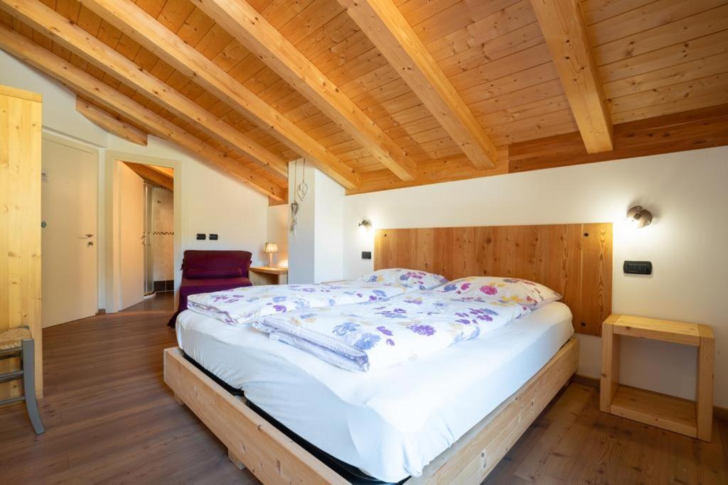 Bed and Breakfast Garni Dal Mozat Lenzumo di Concei Exterior foto