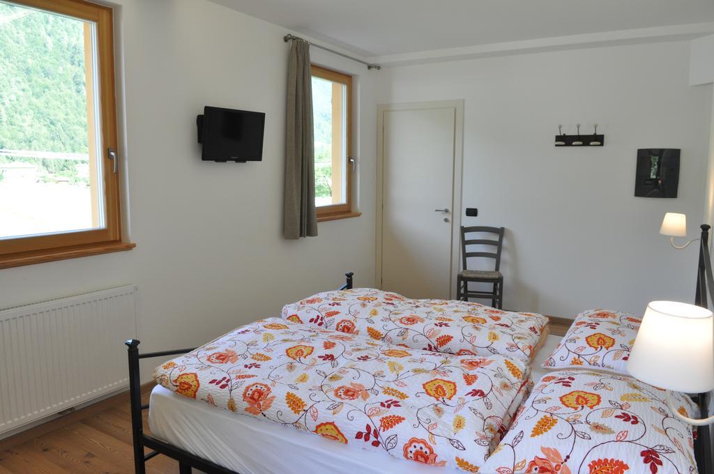 Bed and Breakfast Garni Dal Mozat Lenzumo di Concei Exterior foto